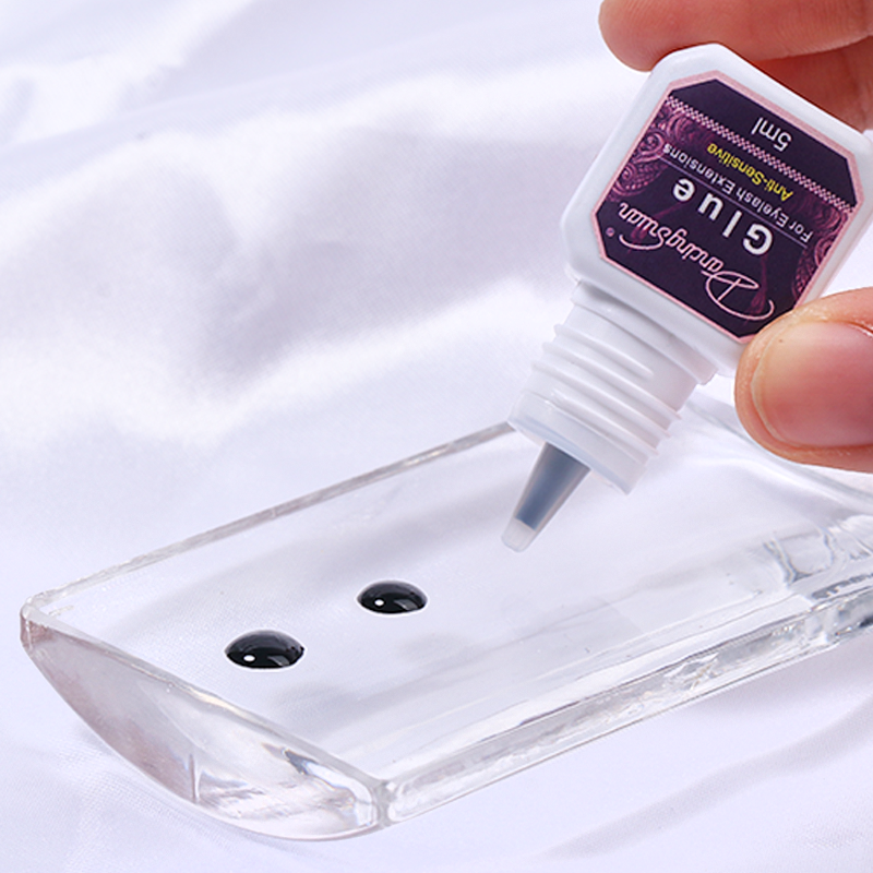 Anti-allergic Lash Glue