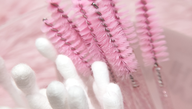 Cost-effective Eyelash Brushes