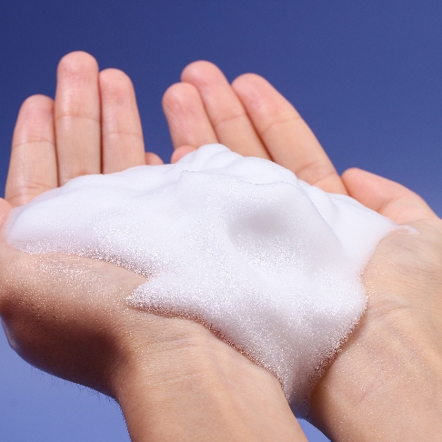 Lash Shampoo Future.