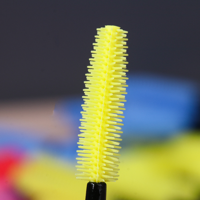 Silicone brush