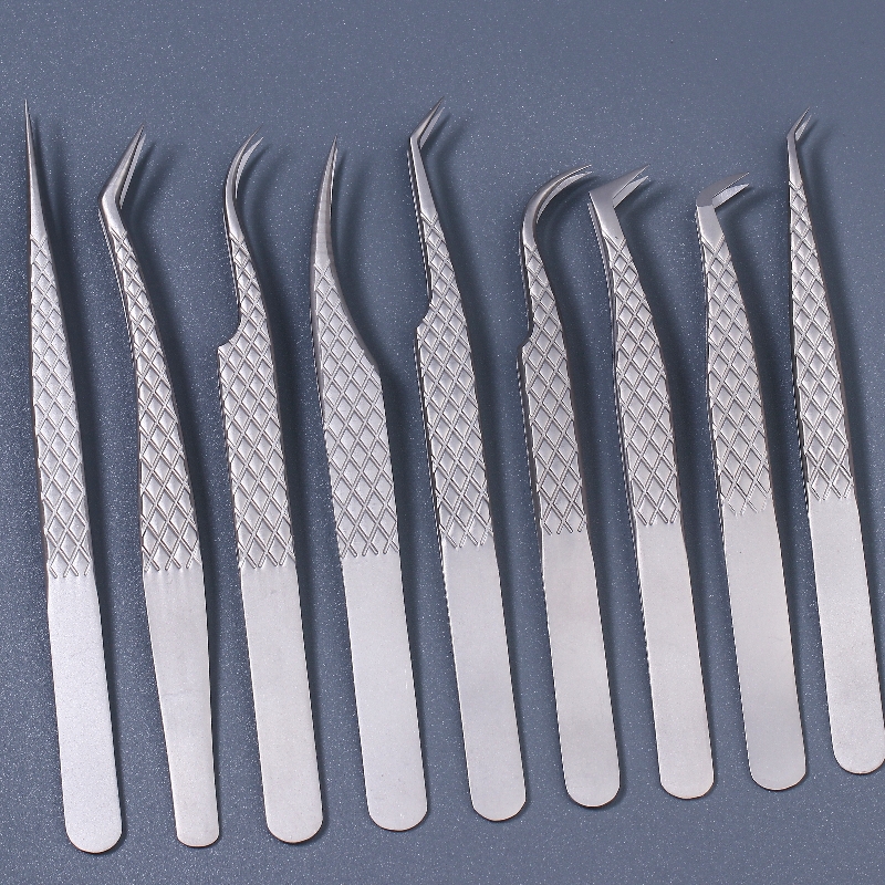 W Series Eyelash Tweezers