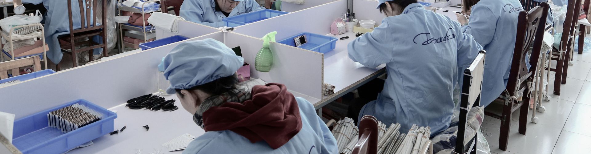 Customize Classic Eyelashes Extensions